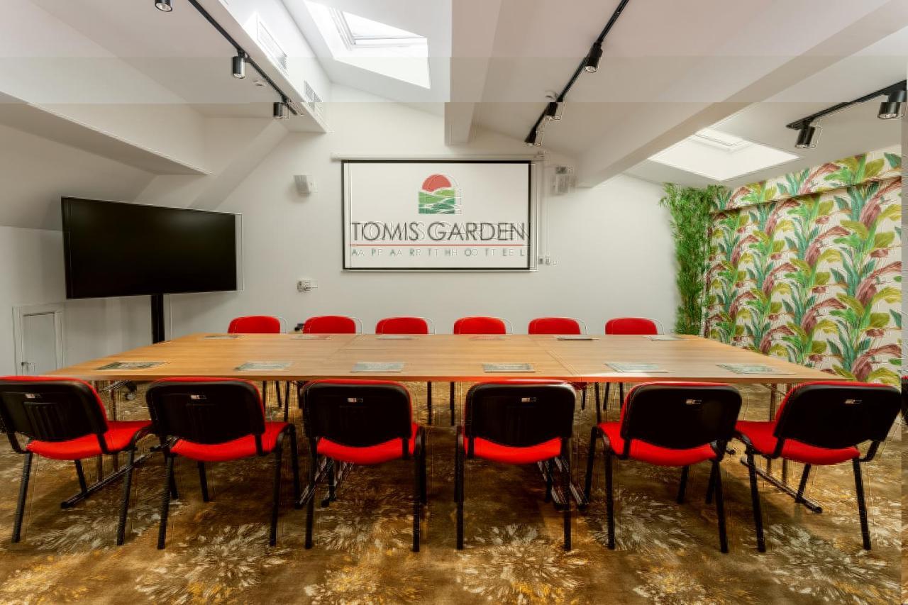 Hotel de apartamente Tomis Garden 3*
